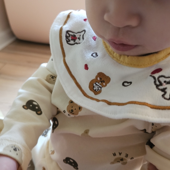 White and Yellow Bibs with Cute Embroidered Designs - Picture 8 of 10